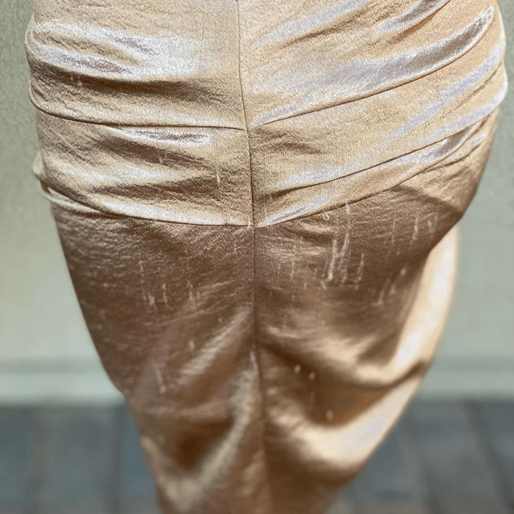 Natasha Metallic Gold Bodycon Dress - Picture 4 of 5